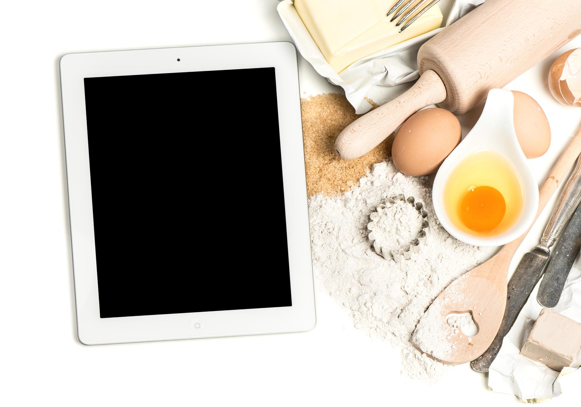 Materiale didattico digitale e tablet con le lezioni
